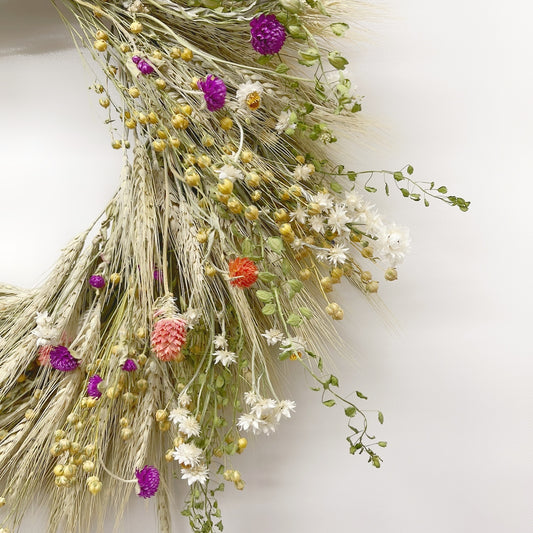 Dried Bonny Fields Wreath